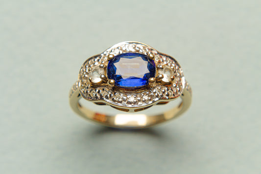 Sapphire ring