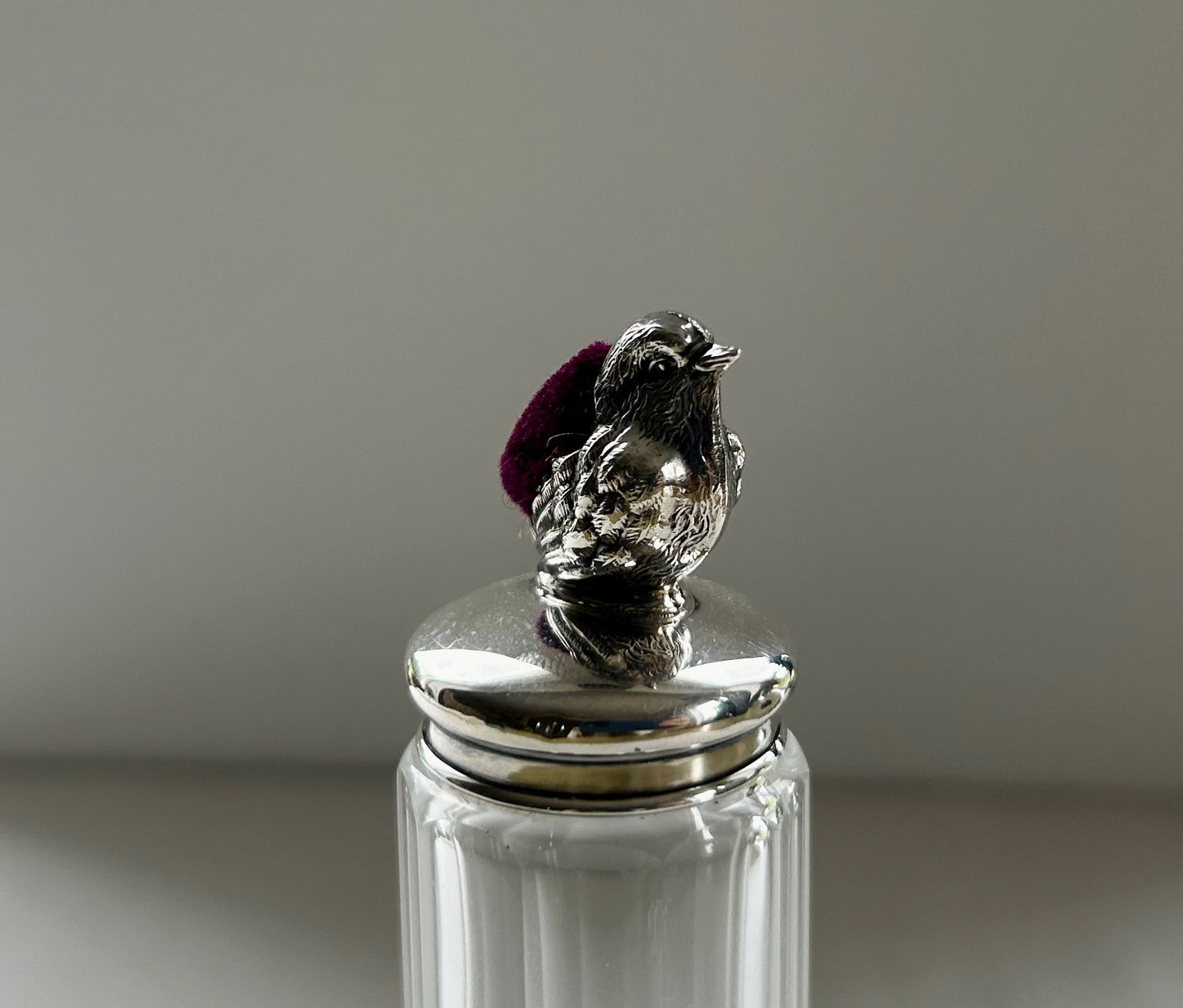 Little bird needle jar